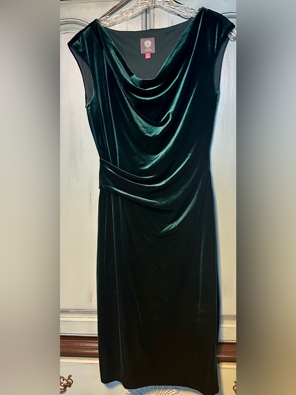 Vince Camuto Emerald Green Velvet Midi Dress